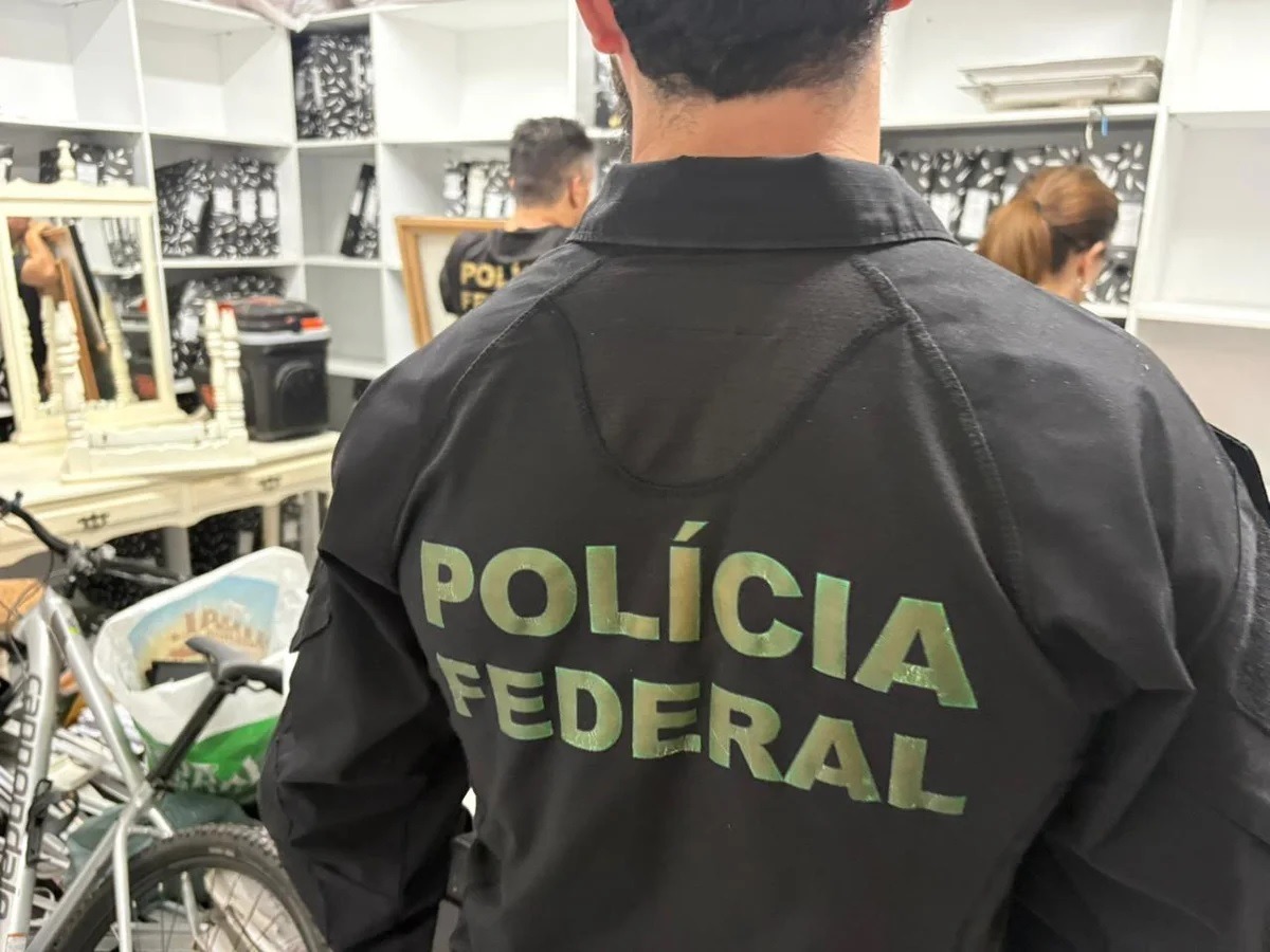 Servidor do STJ é preso em flagrante suspeito de pedir propina a advogada