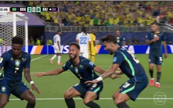 Com gols de Mateus Cunha e Vini Jr, Brasil vence o Haiti e vira líder do grupo