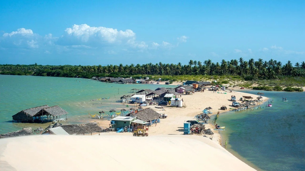 A praia brasileira sem asfalto nem postes de luz que foi eleita uma das 10 mais bonitas do mundo