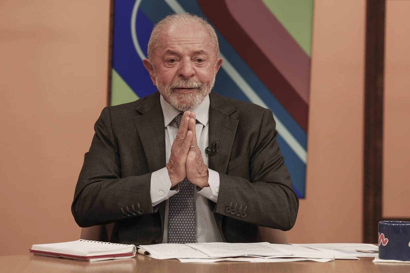 Lula gasta mais de R$20 milhões somente em propaganda no Facebook e Instagram