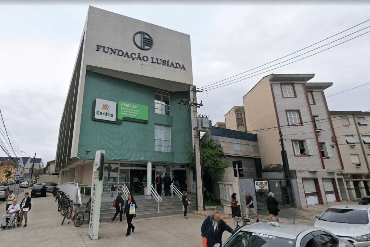 Hospital é condenado após aplicar vacina contra a Covid vencida em funcionária