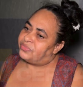 “Me arrependo”, diz mãe que agrediu e cortou o cabelo da filha de 16 anos após deixar a prisão
