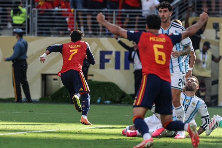 BICAMPEÃ: Espanha vence Argentina na prorrogação e garante segundo título na Copa do Mundo