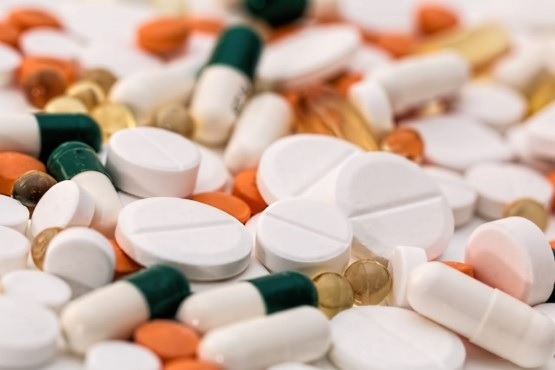 Mulheres são presas por vender medicamentos abortivos pela internet