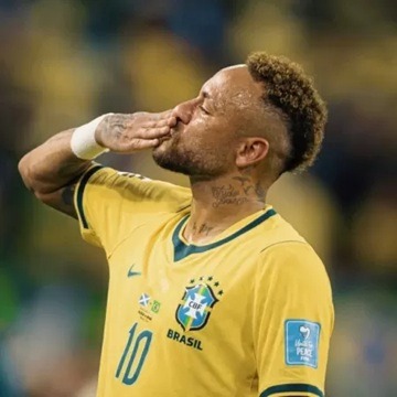 'Meu momento na seleção brasileira já foi. Fiz história', diz Neymar