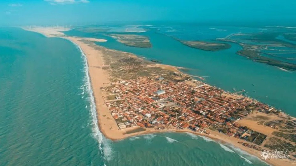 Sem carros, vilarejo brasileiro com 2 mil moradores mantém ruas de areia e só pode ser alcançado de barco em...
