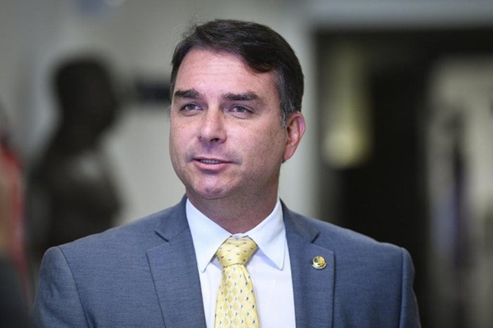 PL deve anunciar vice de Flávio Bolsonaro nesta quarta-feira (5)