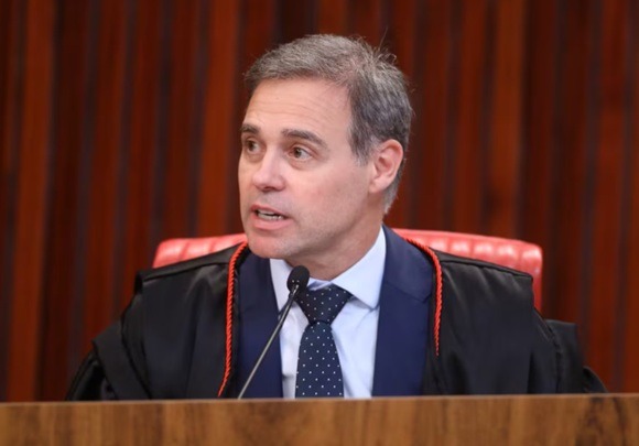 Mendonça manda PT entregar documentos do congresso da sigla e do projeto ‘Porta-Vozes de Lula’