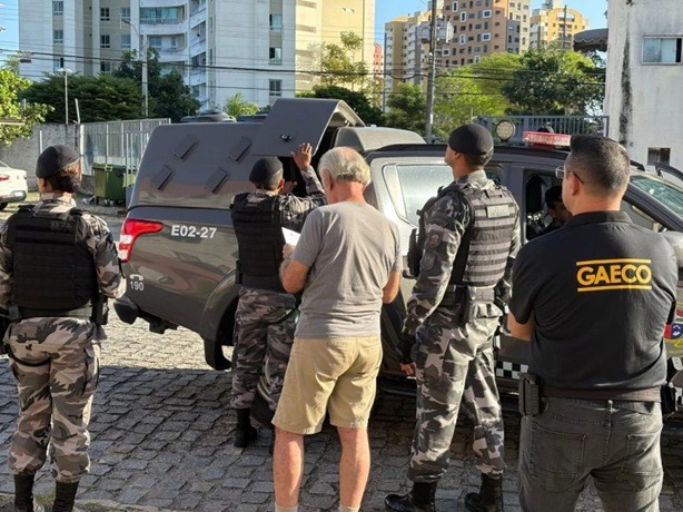 Ex-marido da ativista Maria da Penha é preso em Natal por descumprir medida judicial