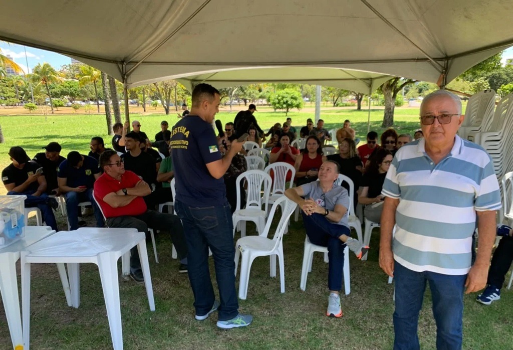 Servidores da Fundase-RN entram em greve por tempo indeterminado