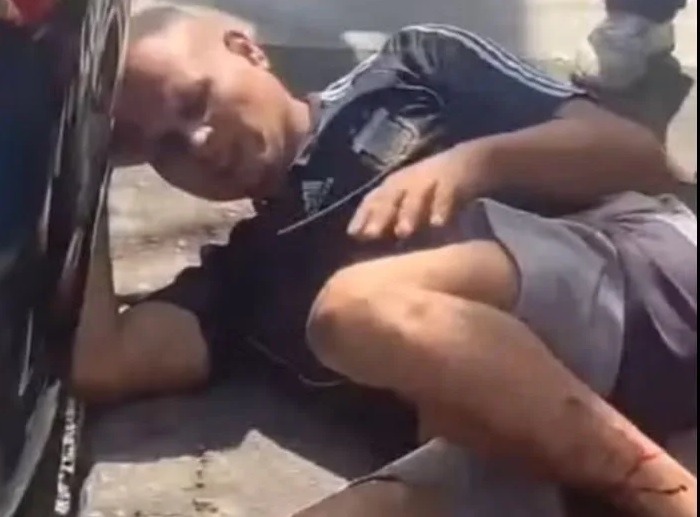 Homem comete feminicídio dentro de mercado após matar cão da mulher