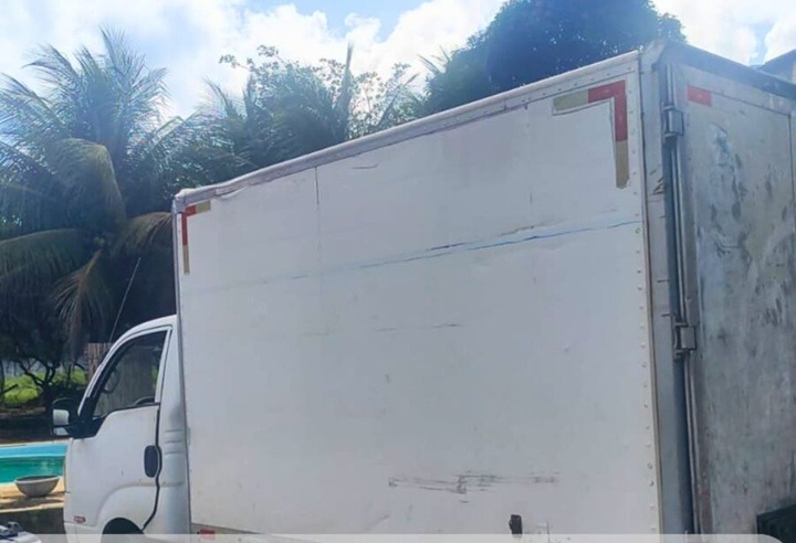 PM recupera caminhão roubado e mais de 1 tonelada de alimentos na Grande Natal