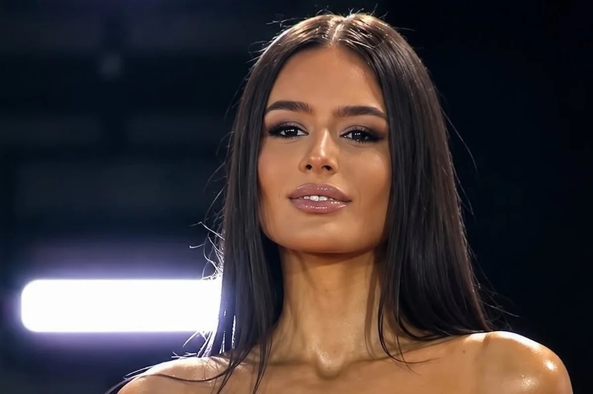 Miss que perdeu título por conta de gravidez é internada 