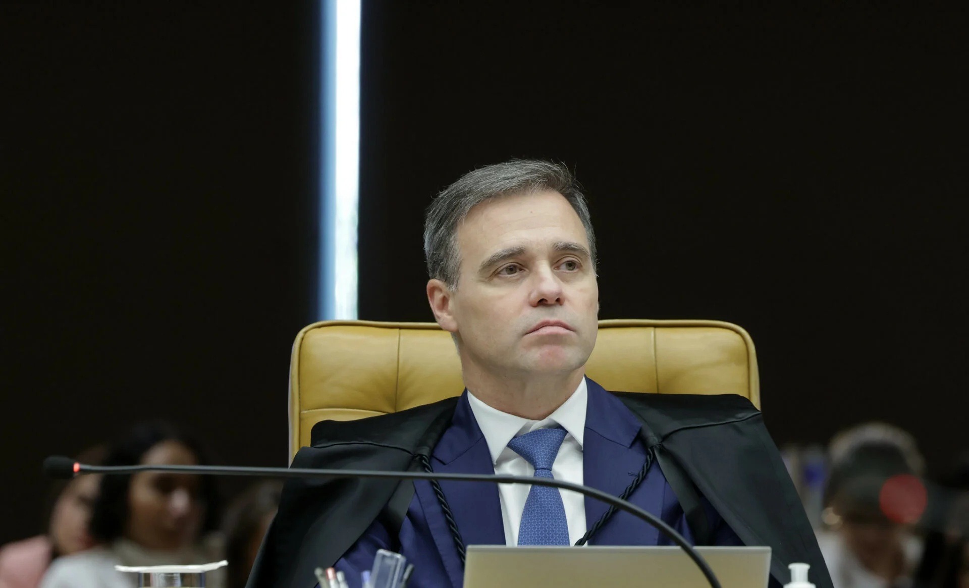 VÍDEO: Em meio à crise no STF, ministro André Mendonça agradece orações e apoio