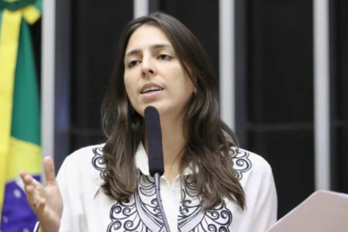 Deputada Natália Bonavides é ameaçada de estupro e de esquartejamento