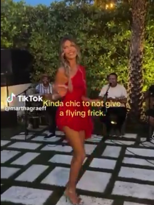 “NÃO DOU A MÍNIMA”: Martha Graeff, ex-namorada de Daniel Vorcaro, posta vídeo dançando e manda recado para a fundador do...