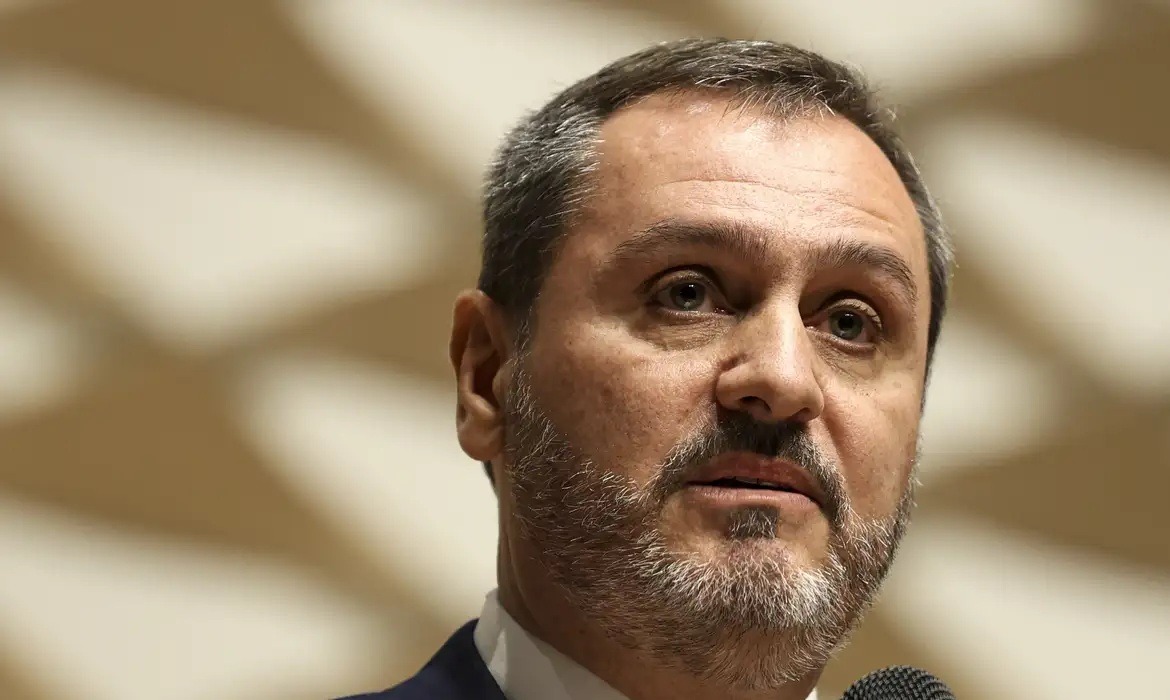 Segunda Turma do STF tem maioria para manter afastamento de diretor-geral da PF