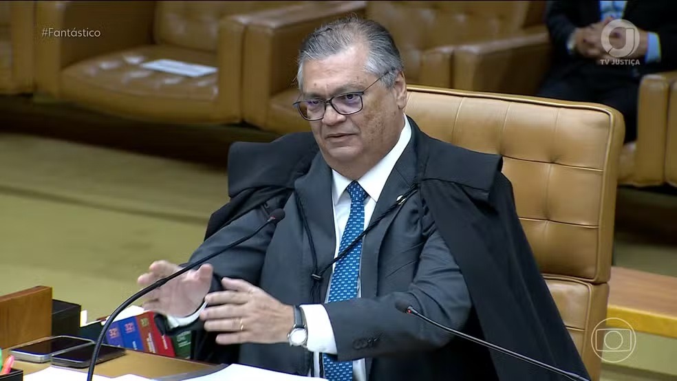 CRISE NO STF: Dino reverte ordem de Mendonça e reconduz Andrei Rodrigues ao comando da PF