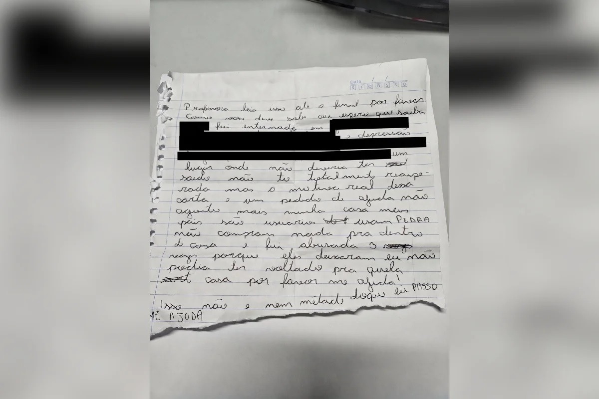 “Me ajuda”: adolescente denuncia abuso em carta na escola e pais são presos