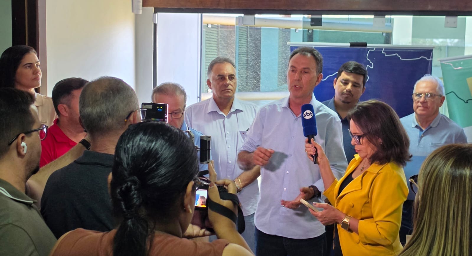 Em coletiva, Femurn detalha representação ao Ministério Público contra governo do Estado por atrasos de repasses