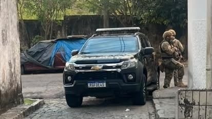 PF cumpre mandados contra abuso sexual infantil em bairros de Natal