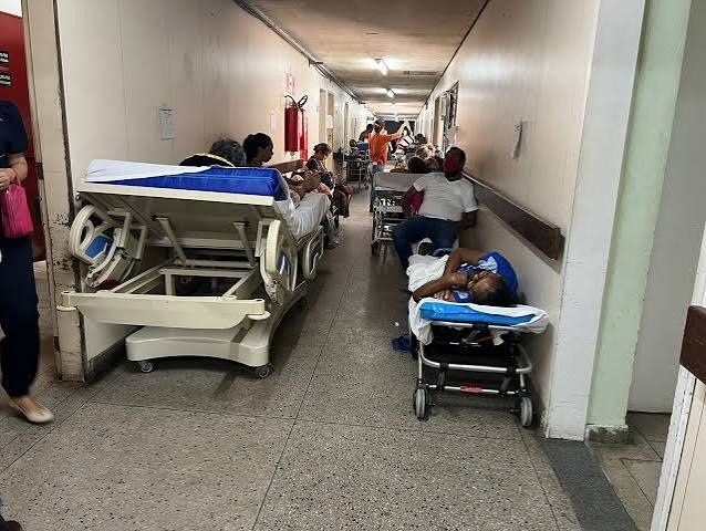 Falta de energia no Walfredo Gurgel preocupa funcionários: “Respiradores ficam na bateria”