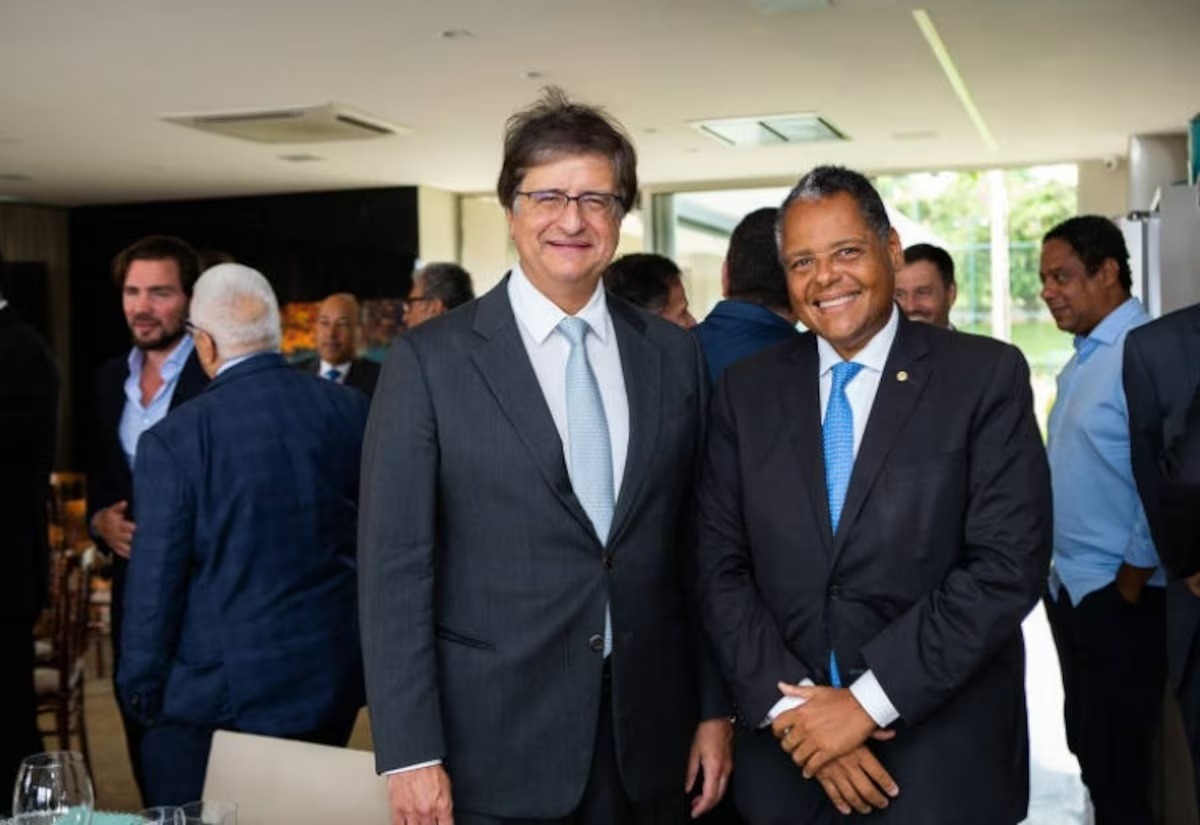 Daniel Vorcaro foi a almoço em homenagem a Paulo Gonet em janeiro de 2024