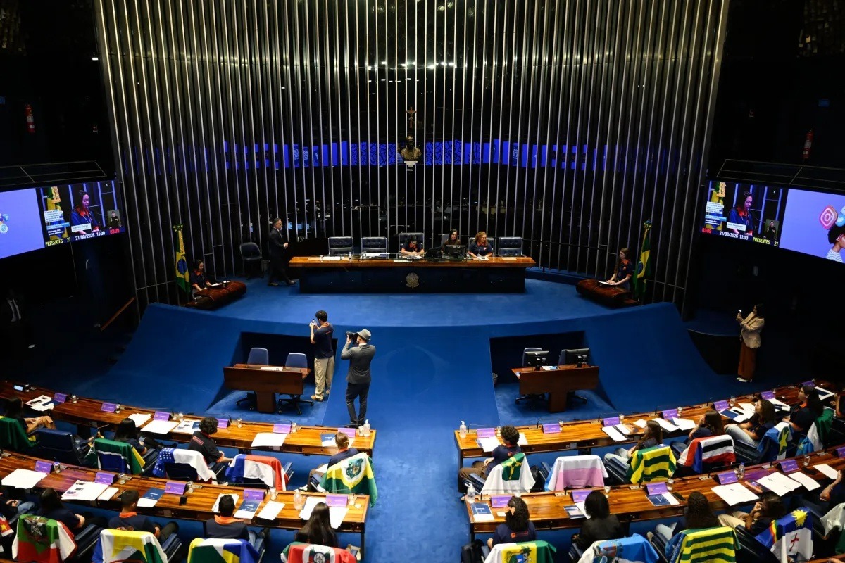 Base de Lula no Congresso votou contra proibir "jogo do tigrinho" em 2023