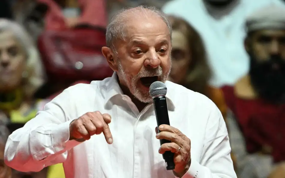 [VÍDEO] Lula detona Flamengo e Corinthians e Janja fica desesperada