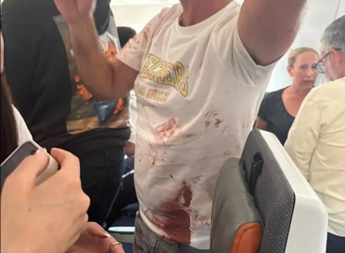 Avião com piloto esfaqueado teve queda abrupta de mais de 4,3 mil metros