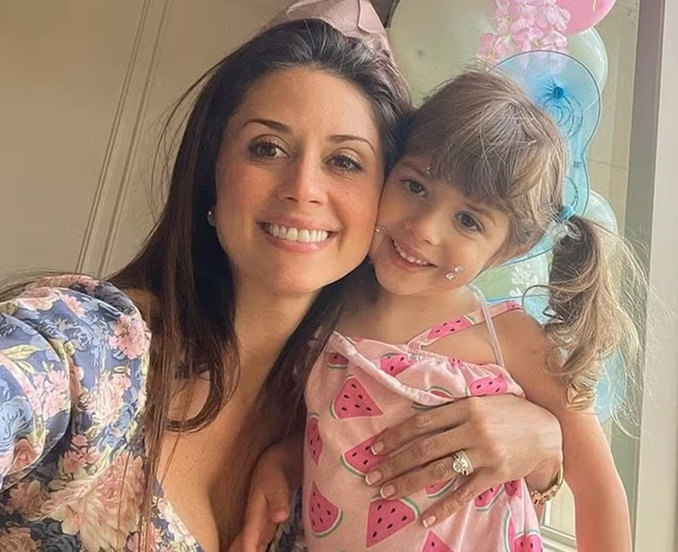 Brasileira mata filha e tira a própria vida após Justiça dos EUA dar guarda ao pai
