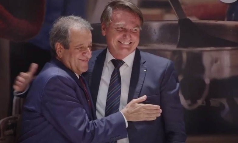 Presidente do PL, Valdemar Costa Neto, diz que Jair Bolsonaro pode concorrer à Presidência em 2030: “forte candidato”