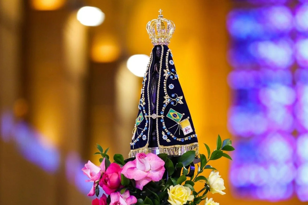 Saiba como Nossa Senhora Aparecida foi proclamada rainha e padroeira do Brasil