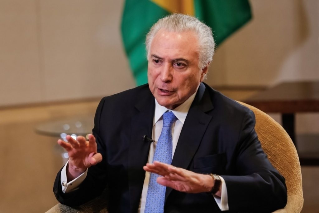 CASO MASTER: Escritório de Temer negociou contrato de até R$ 30 milhões para viabilizar venda do banco ao BRB