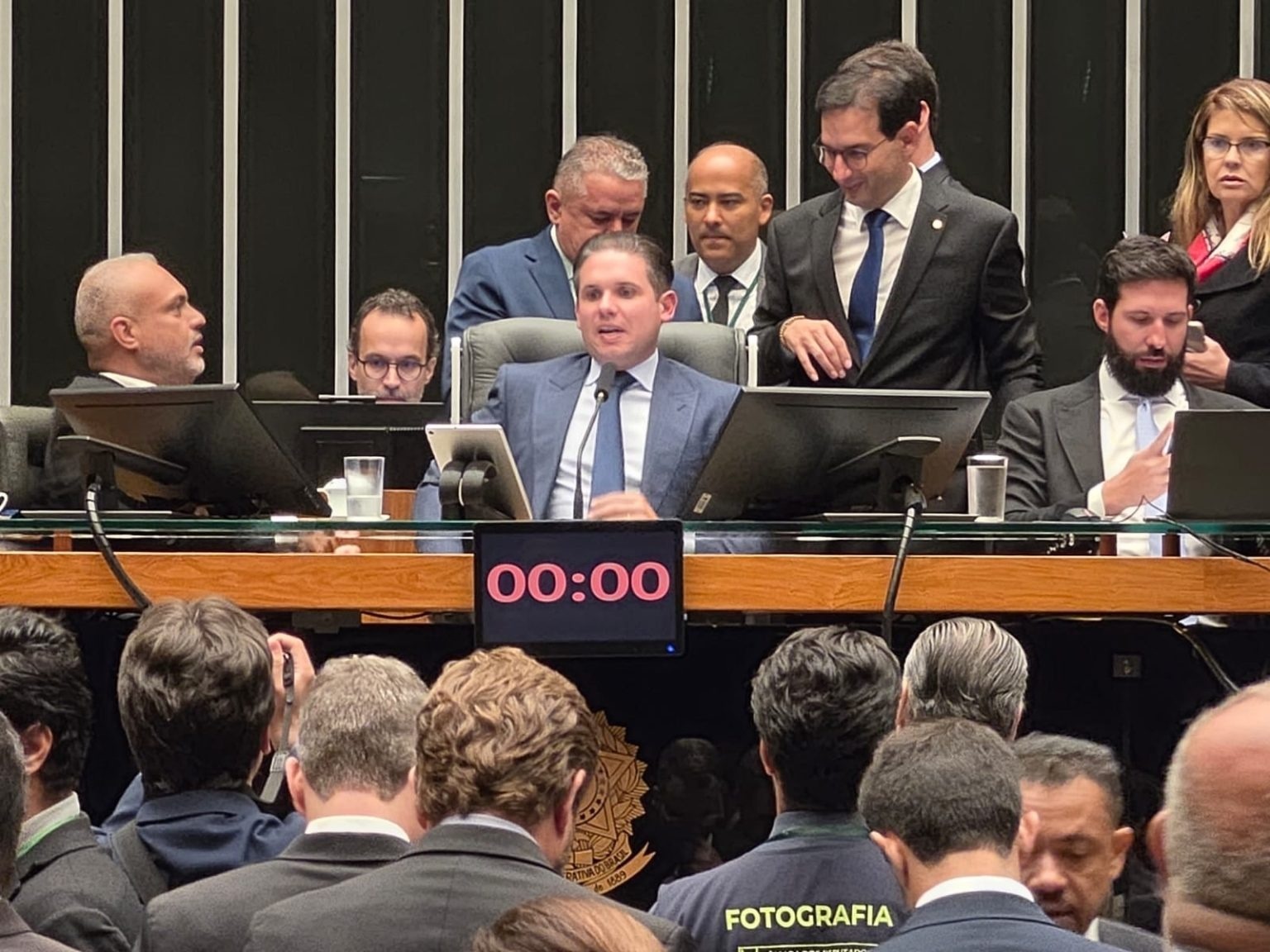 Câmara aprova perdão de dívidas do MEI e aumento do teto para R$ 140 mil por 461 votos a 4