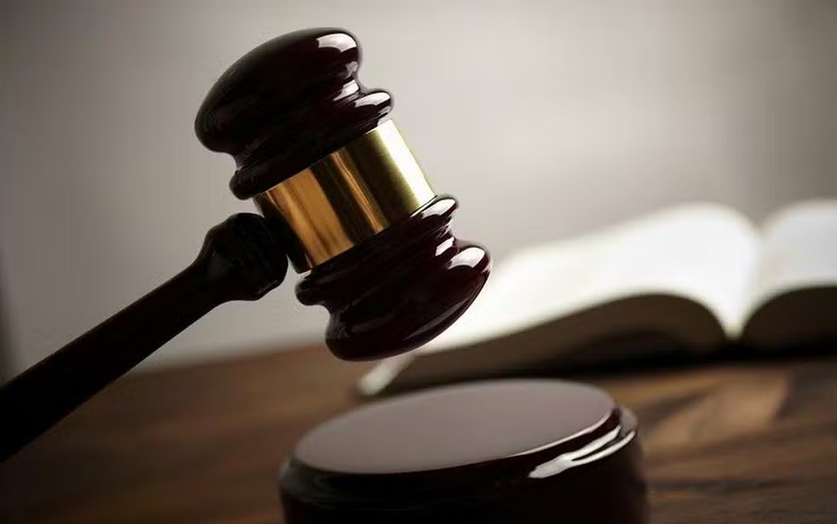Homem é condenado por agredir companheira com soco no ouvido no RN