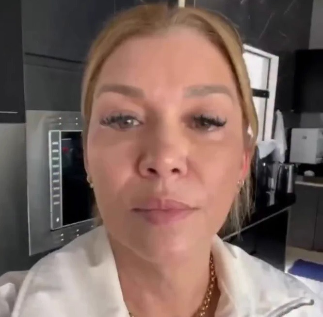 [VÍDEO] Ex de Janones comenta sobre ida ao debate na Globo: “Não é sobre vingança. É sobre dar voz às...