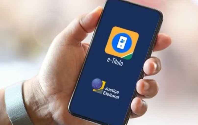 Mais de 1 milhão de eleitores já haviam justificado ausência pelo e-Título até as 9h, diz TSE