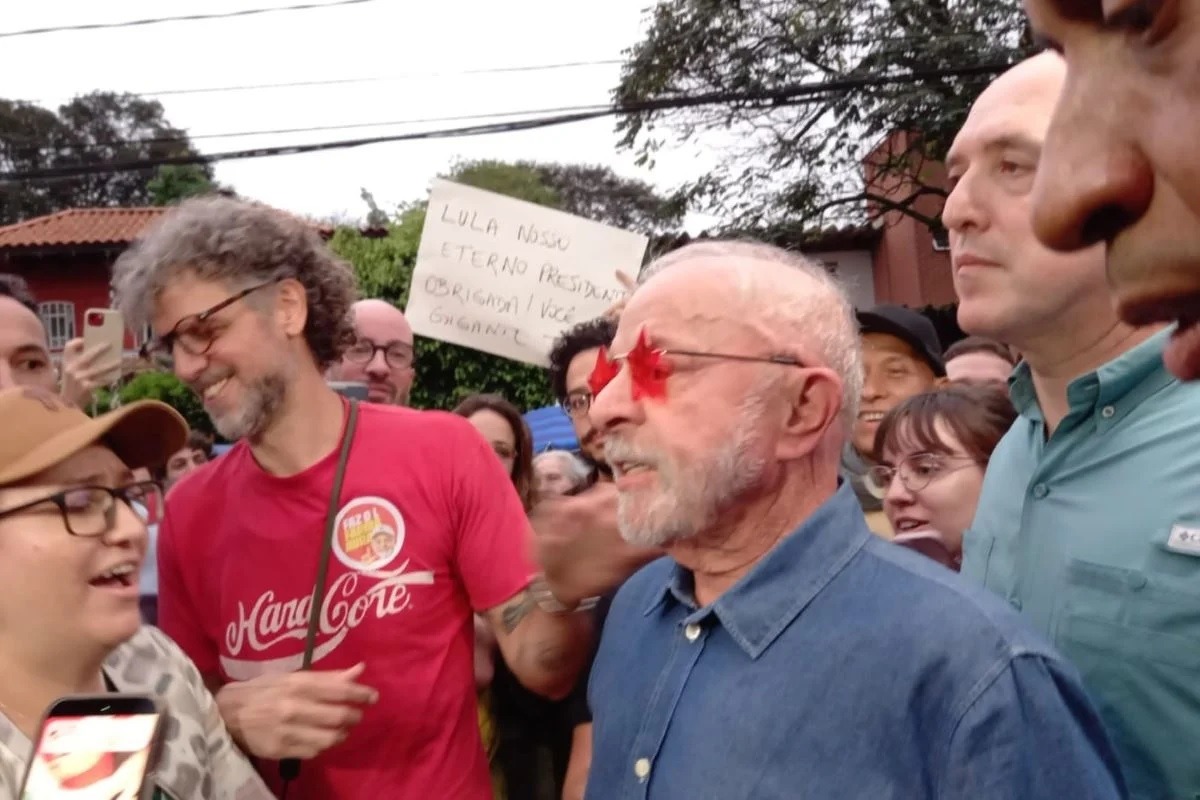Após reeleição, Lula pretende tirar uns dias de férias