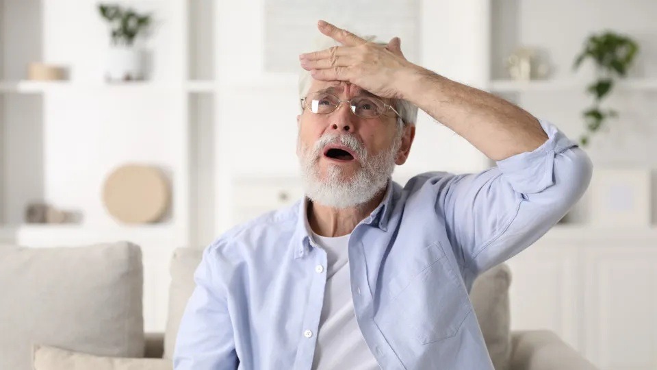 Esquecimentos com a idade são normais? Veja quando é preciso investigar
