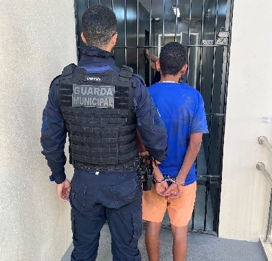 Filho é preso suspeito de tentar matar a própria mãe a facadas na Grande Natal