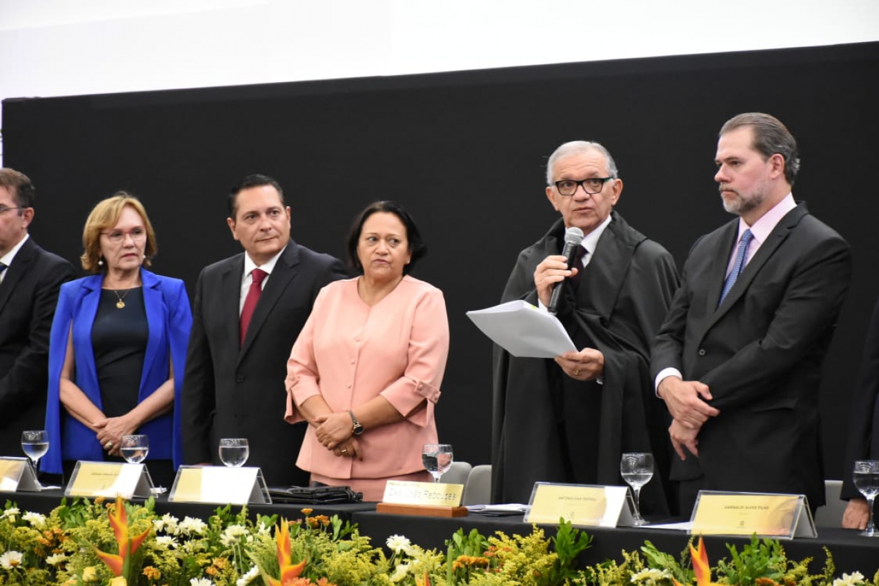 Governo do RN quer repassar aos demais poderes aposentadorias de seus servidores