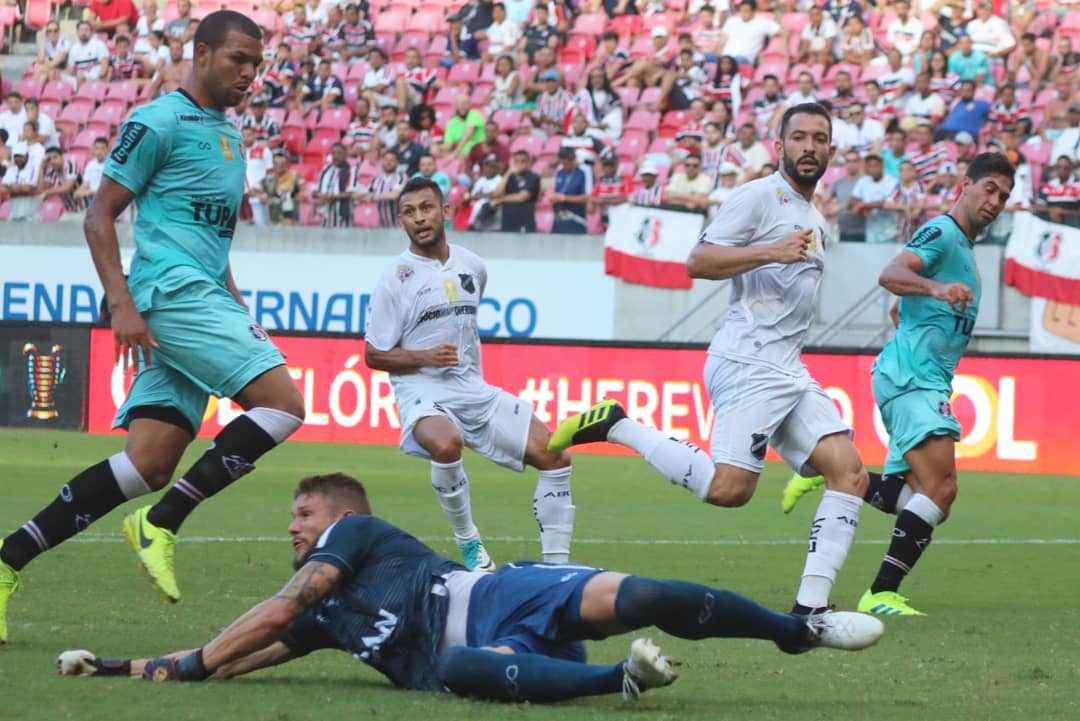 Técnico do ABC diz que derrota foi fruto de três erros da arbitragem