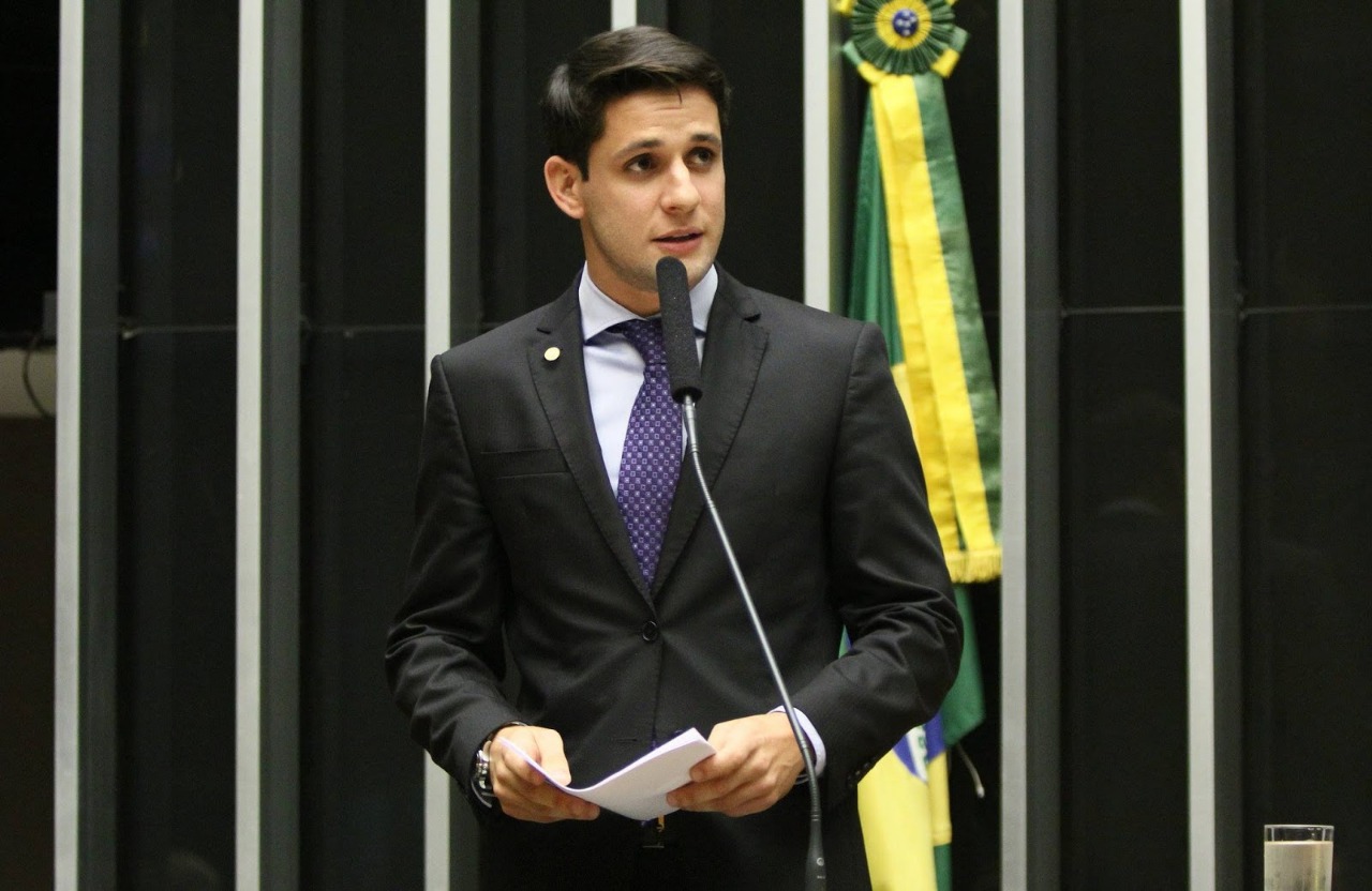 Rafael Motta quer incluir atividade econômica no Estatuto da Juventude