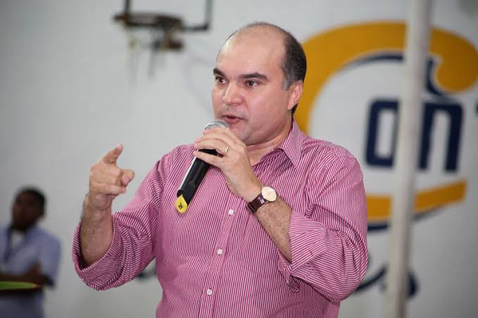 Ex-Sethas, Vagner Araújo defende gestão Robinson Faria e rebate Fátima