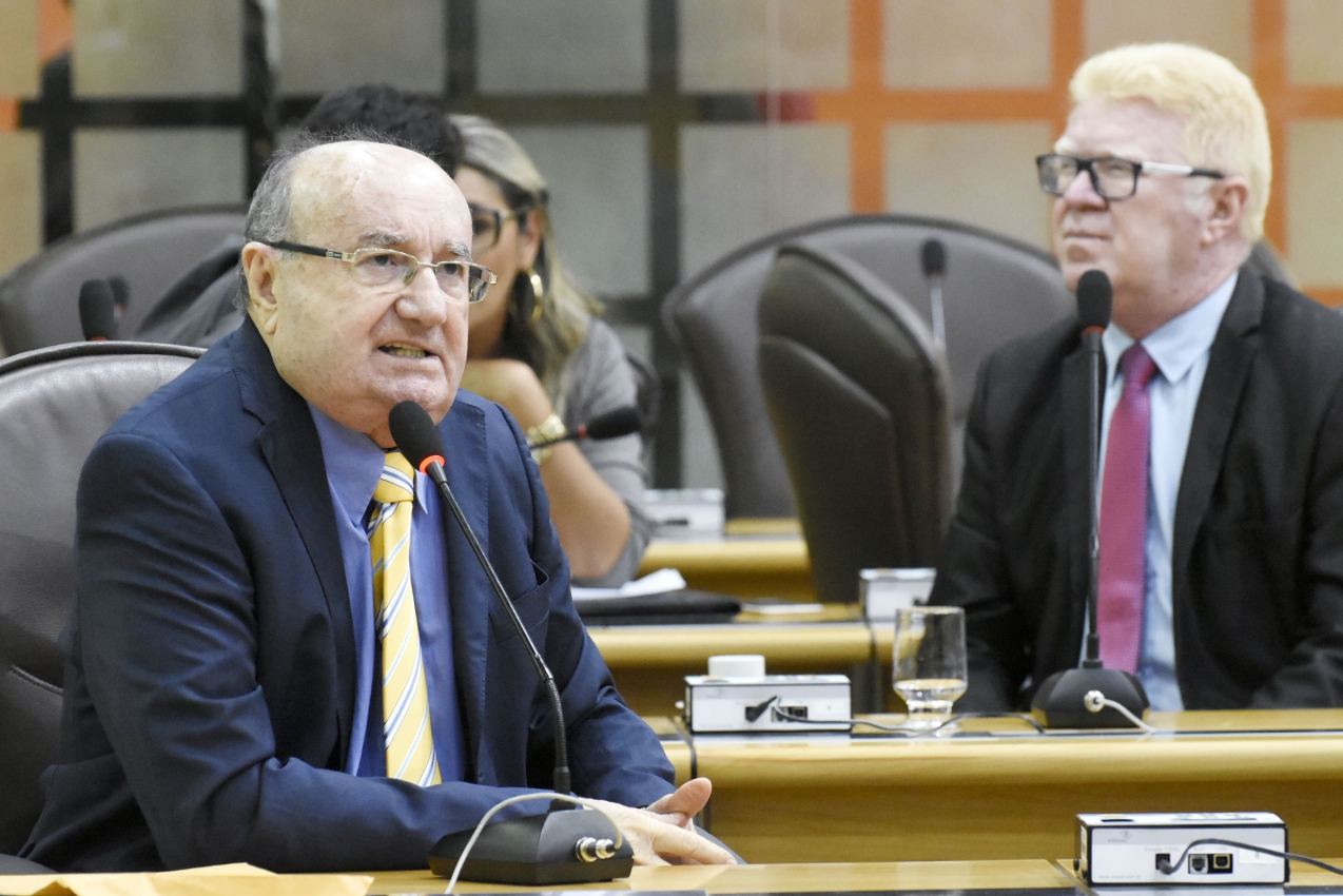 Governo pagar janeiro e ignorar atrasados é "ilegal", diz José Dias