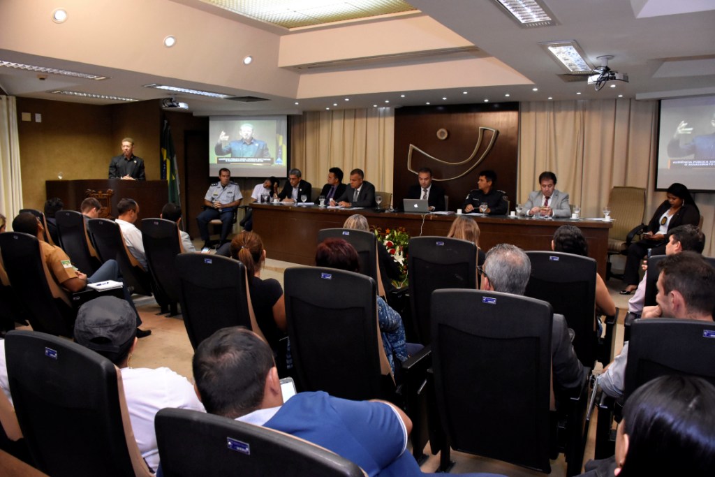 Audiência pública discute hoje defesa jurídica de policiais pelo Estado