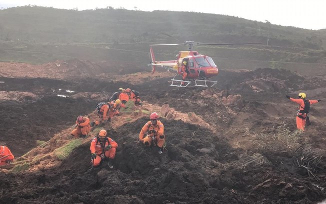 “Diante dos nossos olhos, muitos ficaram soterrados”, diz sobrevivente