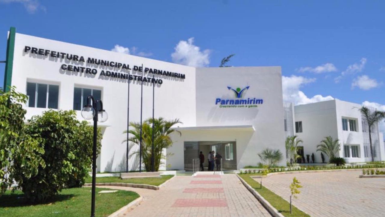 Prefeitura de Parnamirim abre concurso com 810 vagas e salários de até R$ 5 mil