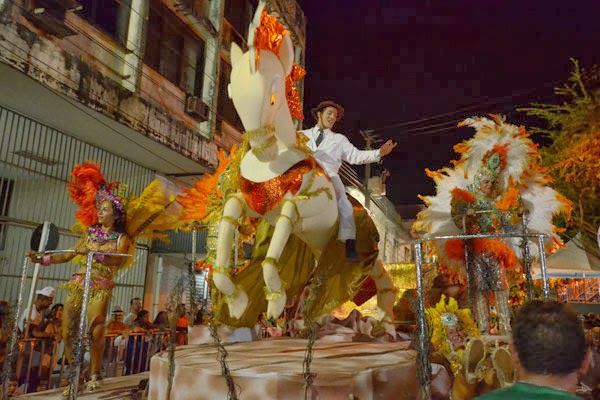 Tradição: Carnaval de Natal terá desfile de escolas de samba e tribos de índios